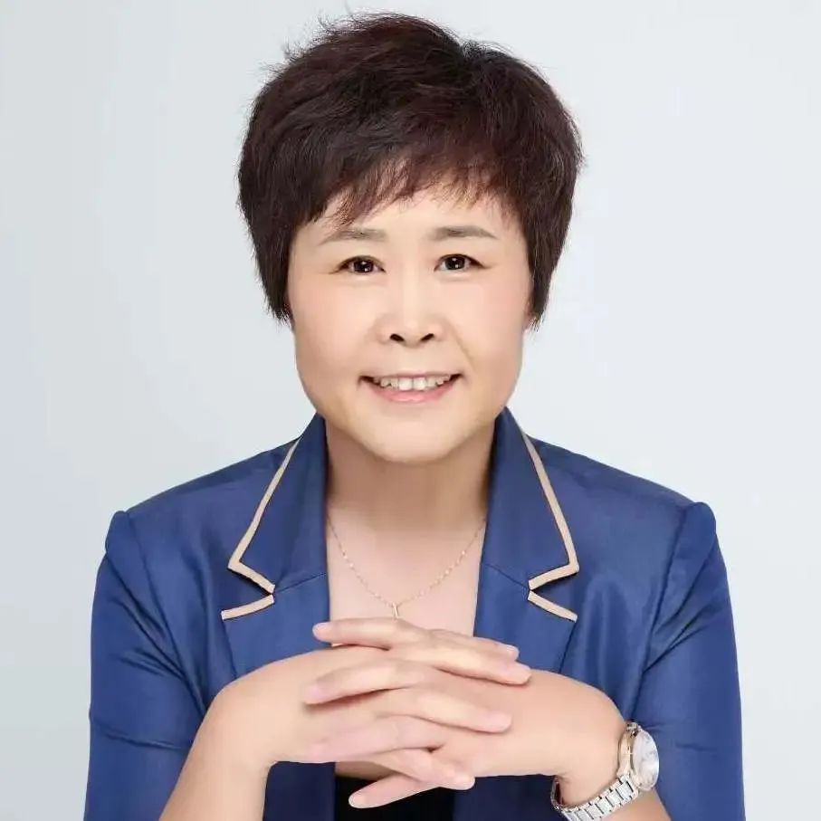 王翠玲律师.jpg
